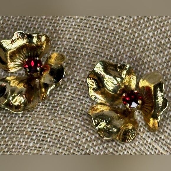 #Sabika #Statement #AlMi Collection Gold Modular Flower Studs #NWOT - Picture 3 of 6